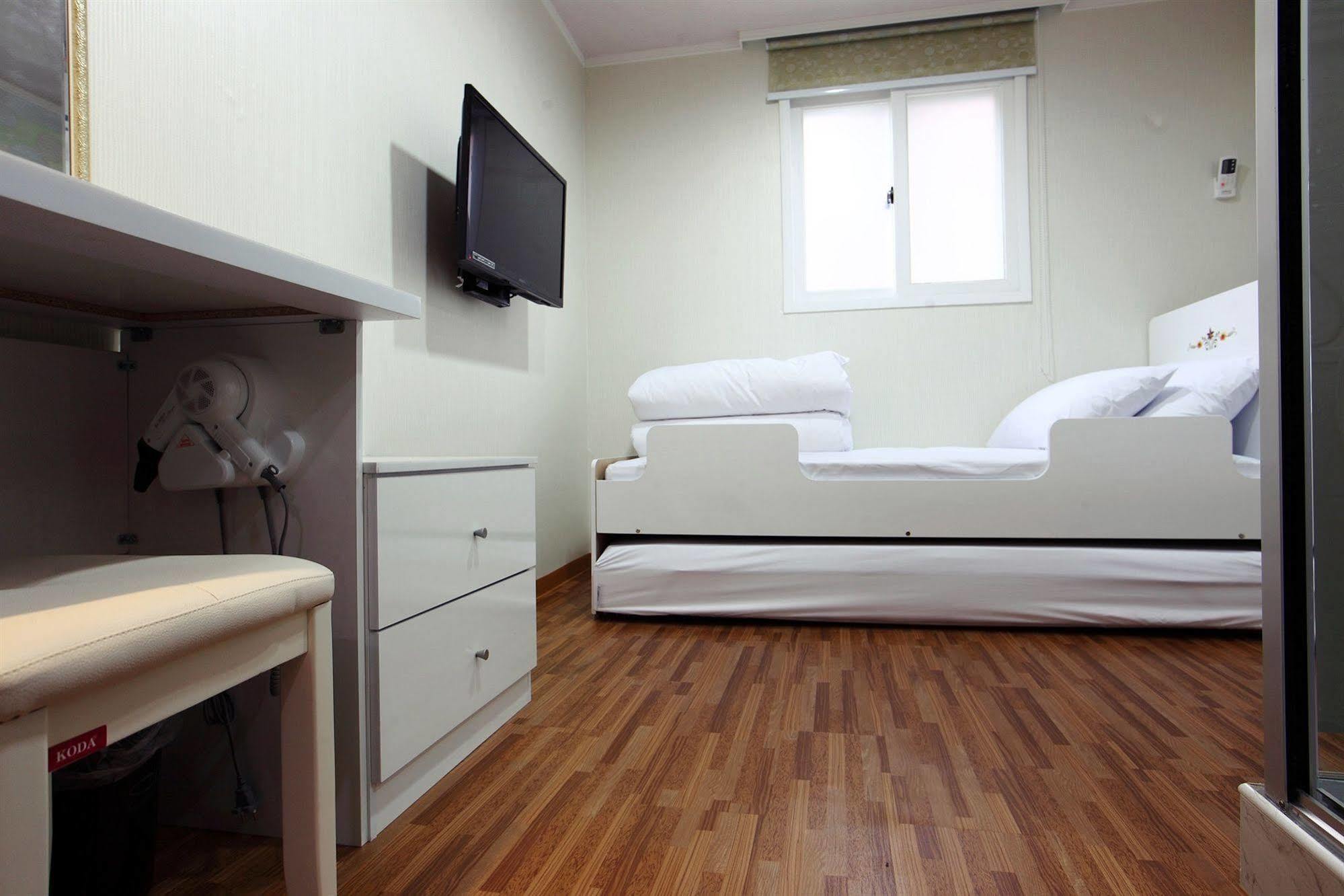 סיאול Chloe Guesthouse Gangnam מראה חיצוני תמונה