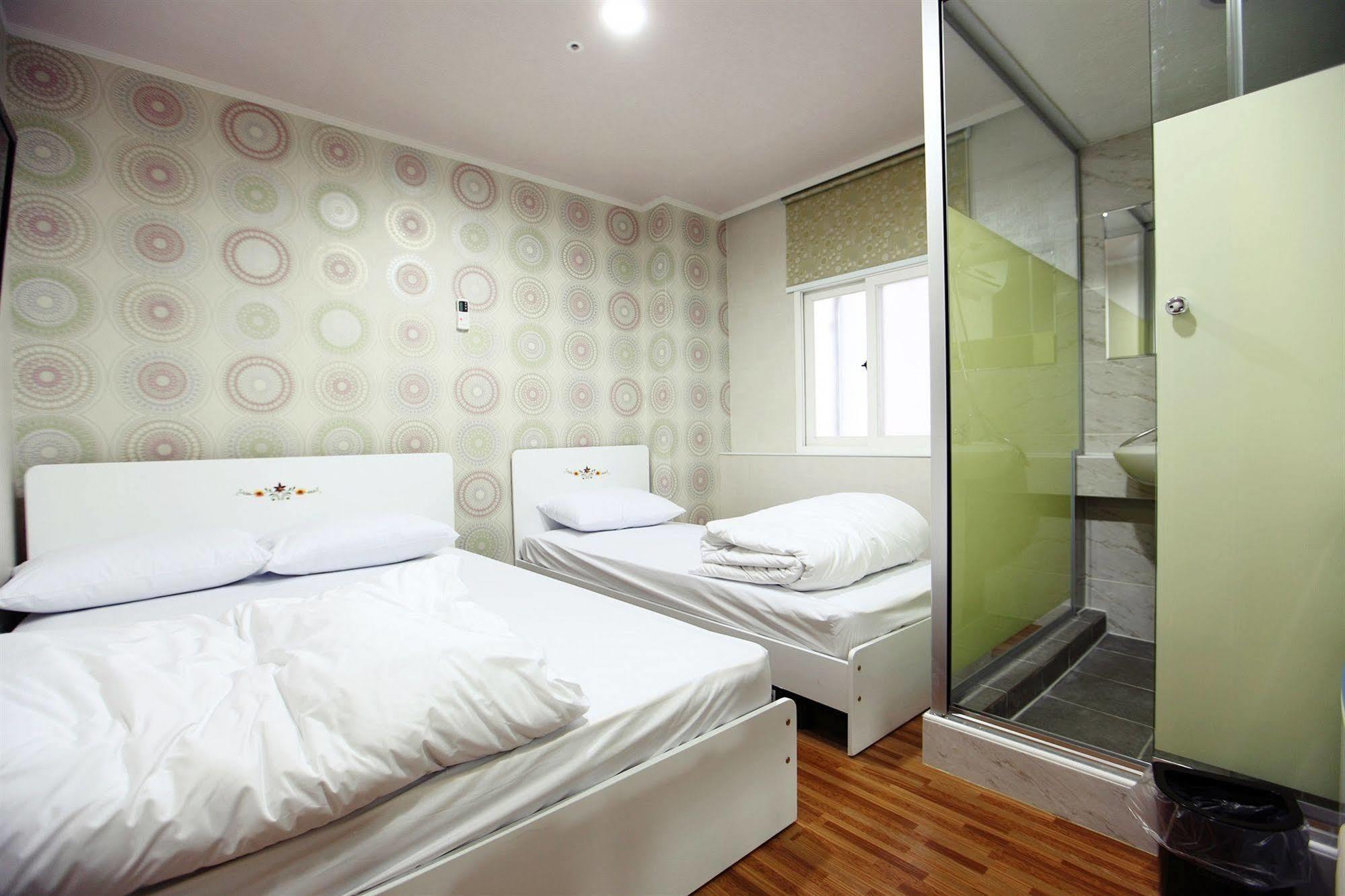 סיאול Chloe Guesthouse Gangnam מראה חיצוני תמונה